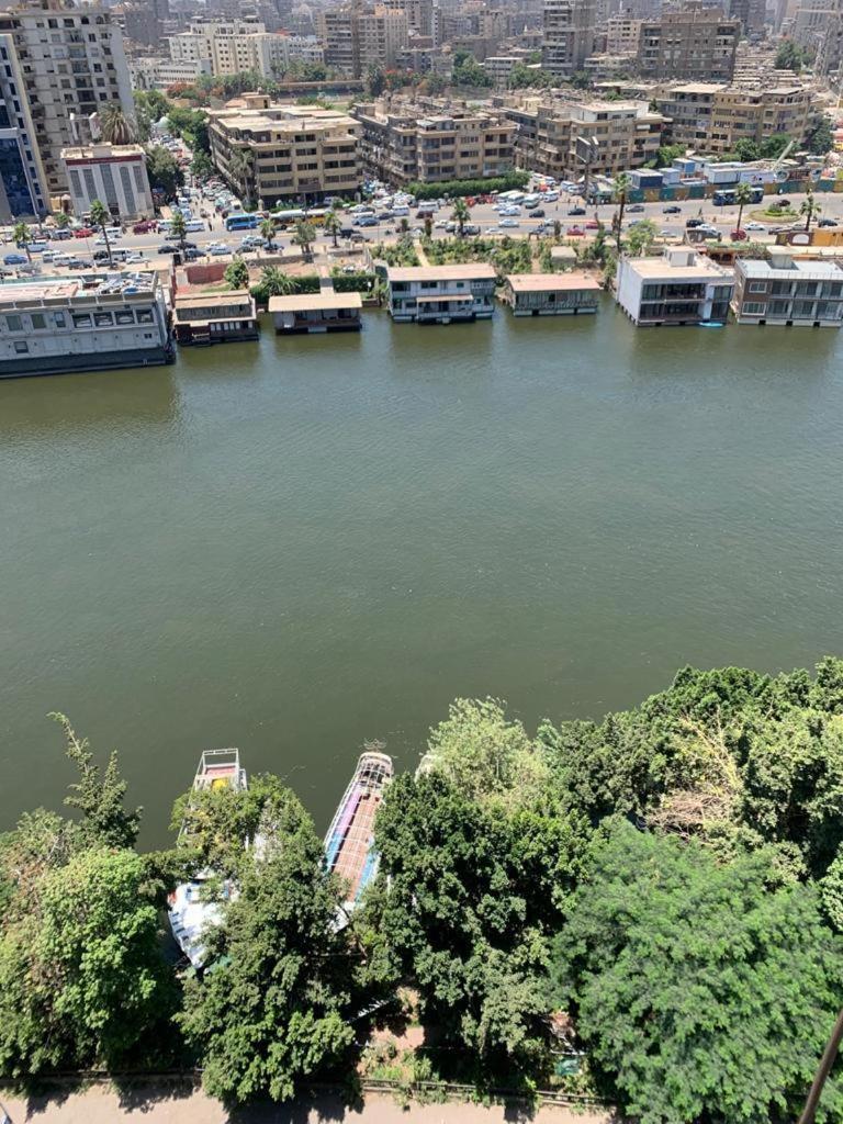 وسيط عقارى Apartment